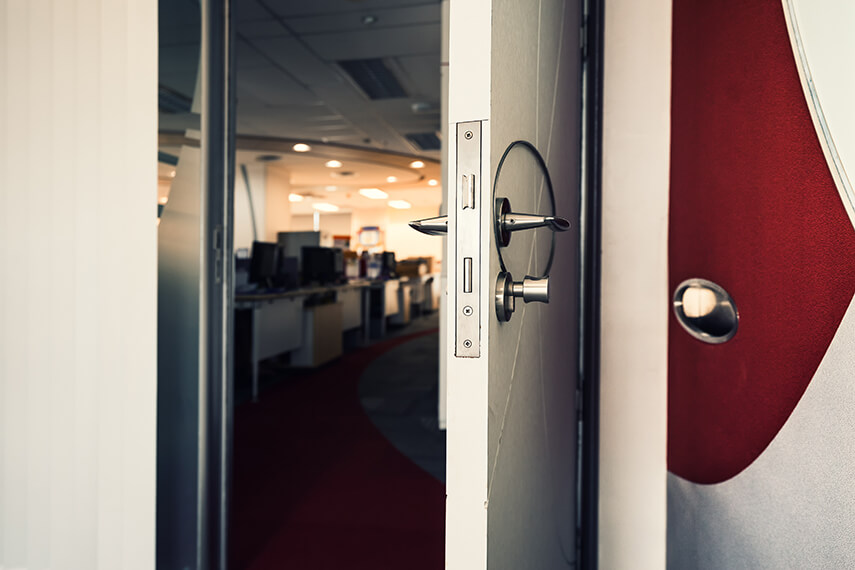 Commercial locksmith Leatherhead